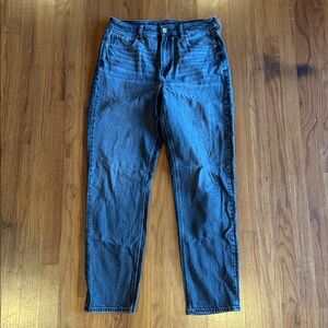 American Eagle Outfitters Dark Wash Jeans strigid mom Jean